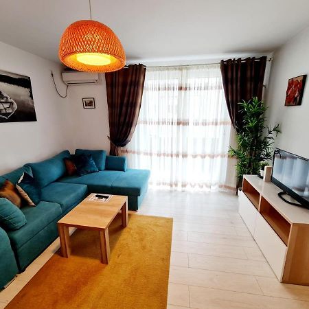 Downtown, Ideal For Longer Stays, Family Friendly Apartment - Nb73A Bucareste Exterior foto