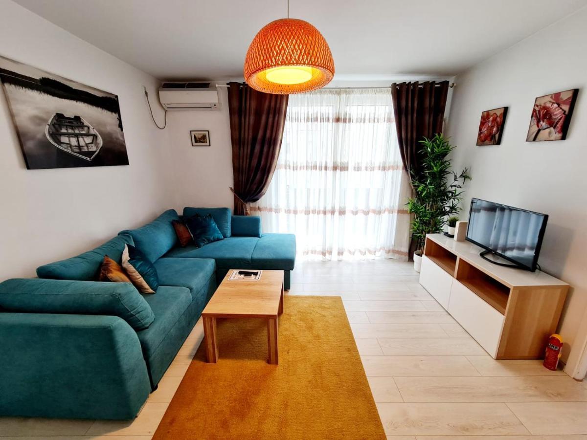 Downtown, Ideal For Longer Stays, Family Friendly Apartment - Nb73A Bucareste Exterior foto